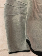 Load image into Gallery viewer, 1990s Griffin Snow Grey Micro-Fleece Jacket with Articulate Sleeves - Size L