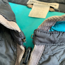 Load image into Gallery viewer, aw2000 Issey Miyake Reversible Quilted Blouson - Size M