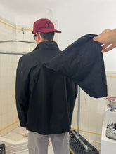 Load image into Gallery viewer, 2000s Samsonite ‘Travel Wear’ Paneled Jacket with Deep Back Pocket - Size L