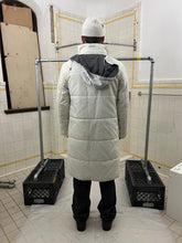 Load image into Gallery viewer, 2000s Samsonite ‘Travel Wear’ Long Hooded Puffer Parka - Size M