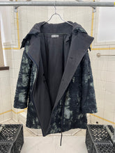 Load image into Gallery viewer, aw1998 Issey Miyake Crinkle Dyed Puffer with High Neck and Fleece Lining - Size L