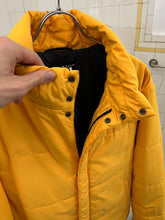 Load image into Gallery viewer, 2000s Samsonite 'Travel Wear' Yellow Gold Puffer Jacket - Size L