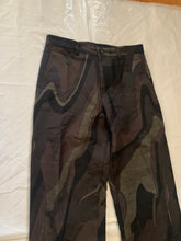 Load image into Gallery viewer, aw2010 Issey Miyake APOC Sludge Trousers - Size L