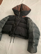 Load image into Gallery viewer, aw1993 Issey Miyake Super High Neck Cropped Puffer Jacket - Size M