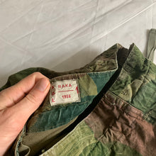 Load image into Gallery viewer, 1950s Vintage Belgian Brushed Camo Cargo Pants - Size M