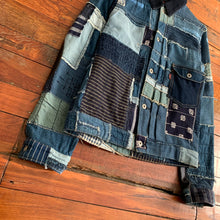 Load image into Gallery viewer, ss2015 Junya Watanabe x Levi's Indigo Boro Trucker Jacket - Size M