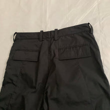 Load image into Gallery viewer, ss2007 Issey Miyake Textured Nylon Tactical Black Pants - Size L