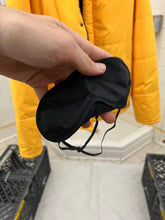 Load image into Gallery viewer, 2000s Samsonite 'Travel Wear' Yellow Gold Puffer Jacket - Size L