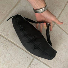 Load image into Gallery viewer, 2000s Issey Miyake Crinkled Packable Pants - Size XS