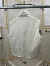 Load image into Gallery viewer, 2000s Samsonite ‘Travel Wear’ Padded Vest - Size M