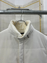 Load image into Gallery viewer, 2000s Samsonite ‘Travel Wear’ Padded Vest - Size M