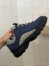 Load image into Gallery viewer, 2000s Oakley ‘Nail’ Low Top in Blue - Size 12 US