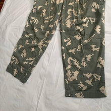 Load image into Gallery viewer, ss1995 CDGH+ Digi Camo Military Trousers - Size S