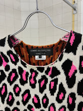 Load image into Gallery viewer, ss2018 Comme des Garcons Homme Plus Reversible Leopard Knit Vest - Size S