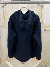 Load image into Gallery viewer, 2000s Samsonite ‘Travel Wear’ Polar Fleece Pullover Hoodie - Size L