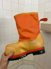 Load image into Gallery viewer, Vintage Asics W-DX 2 Arctic Boots - Size 10