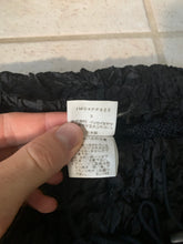 Load image into Gallery viewer, 2000s Issey Miyake Crinkled Packable Pants - Size XS