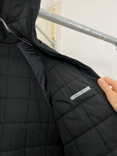 Load image into Gallery viewer, Late 1990s Mandarina Duck Hooded Egg Cell Padded Parka - Size M