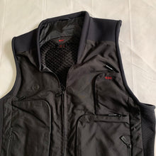 Load image into Gallery viewer, 2000s Vintage TUMI Black Traveler Cargo Vest - Size XL
