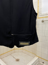 Load image into Gallery viewer, 2000s Samsonite ‘Travel Wear’ Wool Cargo Vest - Size L