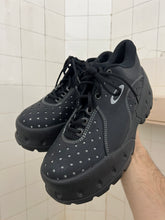 Load image into Gallery viewer, 2000s Oakley ‘Pit Shoe’ Chunky Sneakers - 12 US