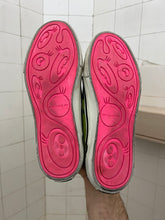 Load image into Gallery viewer, ss2000 Issey Miyake x Takashi Murakami Green Slip-ons - Size 9 US