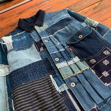 Load image into Gallery viewer, ss2015 Junya Watanabe x Levi's Indigo Boro Trucker Jacket - Size M