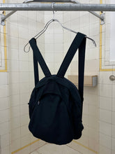 Load image into Gallery viewer, Late 1990s Mandarina Duck Transformable 'Jackpack' - Size M