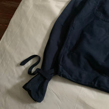 Load image into Gallery viewer, 1940s Vintage WW2 US Navy Dark Blue Gunner Smock - Size XL