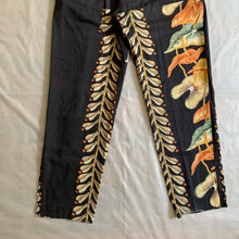 Load image into Gallery viewer, 1990s Yohji Yamamoto Floral Hawaiian Pants - Size L