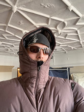 Load image into Gallery viewer, 2000s Vintage Oakley Anatomical Snowboard Puffer - Size L
