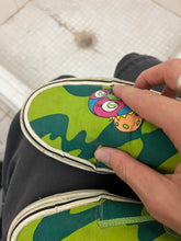 Load image into Gallery viewer, ss2000 Issey Miyake x Takashi Murakami Green Slip-ons - Size 9 US