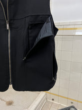 Load image into Gallery viewer, 2000s Samsonite ‘Travel Wear’ Wool Cargo Vest - Size L