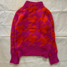 Load image into Gallery viewer, 2001 Junya Watanabe Pink and Red Houndstooth Sweater - Size S