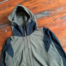 Load image into Gallery viewer, aw2004 Issey Miyake Technical Paneled Zipper Hoodie - Size M