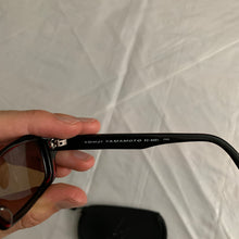 Load image into Gallery viewer, 2000s Yohji Yamamoto Black Rectangular Sunglasses with Vibrant Red Wiring - Size OS