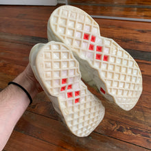 Load image into Gallery viewer, aw2002 Yohji Yamamoto x Adidas White Tenet Flower - Size 8.5 US