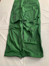 Load image into Gallery viewer, ss2007 Issey Miyake True Green Textured Nylon Tactical Pants - Size L
