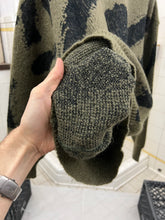 Load image into Gallery viewer, 1980s Issey Miyake Brush Stroke Sweater - Size L