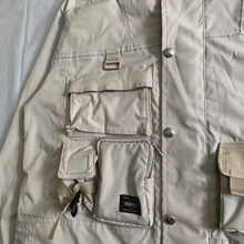 Load image into Gallery viewer, ss2005 Junya Watanabe x Porter Beige Cargo Jacket - Size L