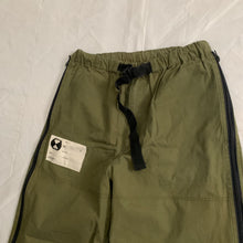 Load image into Gallery viewer, 1990s Final Home Military Green Survival Zipper Pants - Size M