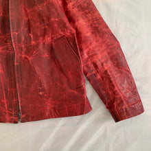 Load image into Gallery viewer, aw2009 - Yohji Yamamoto x Justin Davis Uzi Pinup Red Leather Jacket - Size M