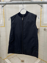 Load image into Gallery viewer, 2000s Samsonite ‘Travel Wear’ Backpack Vest - Size M