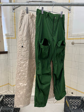 Load image into Gallery viewer, ss2007 Issey Miyake Green Textured Nylon Tactical Pants - Size M