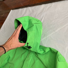 Load image into Gallery viewer, ss2005 Junya Watanabe x Goretex x Goldwin Slime Green Convertible Bag Jacket - Size S