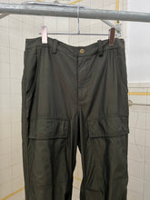Load image into Gallery viewer, ss2007 Issey Miyake Olive Darted Knee Cargo Pants - Size L