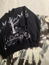 Load image into Gallery viewer, aw2002 Bernhard Willhelm Embroidered Graphic Crewneck - Size M