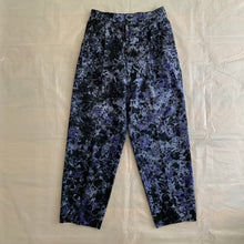 Load image into Gallery viewer, 2000s Issey Miyake Dyed Double Pleated Pants - Size M