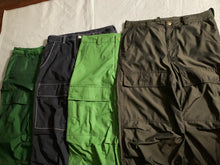 Load image into Gallery viewer, ss2007 Issey Miyake True Green Textured Nylon Tactical Pants - Size L
