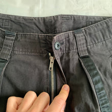 Load image into Gallery viewer, 1990s Issey Miyake Flight Cargo Pants - Size M